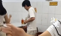 事件反转！王祖蓝进店吃饭要清场被骂上热搜原来大家骂错人了